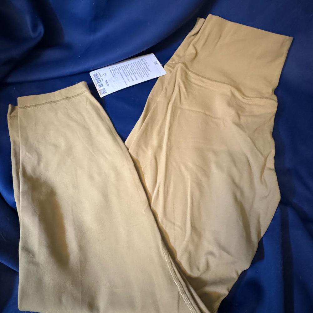 NWT LULULEMON Align HR Pants 25” Size 12 in Color Allspice